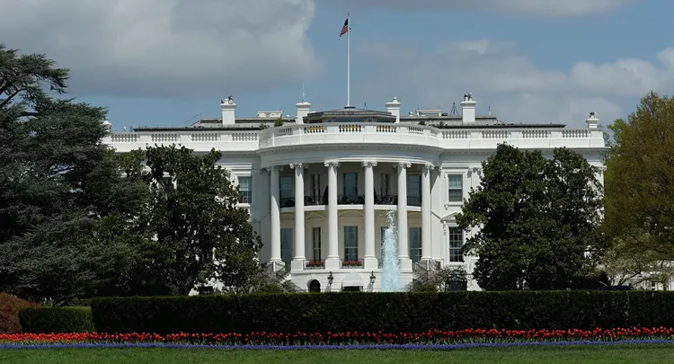 White House, Congress reach Consensus on programme to save small businesses amid pandemic
