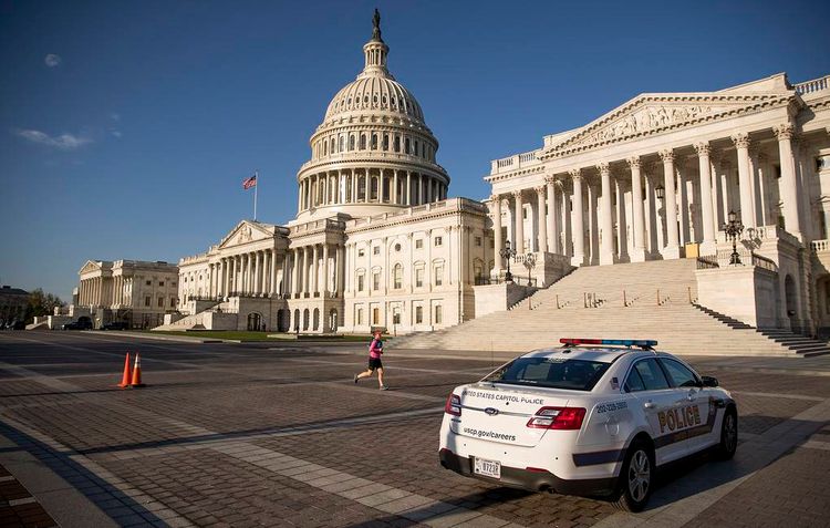 US Congress approves new $484 bln coronavirus relief package