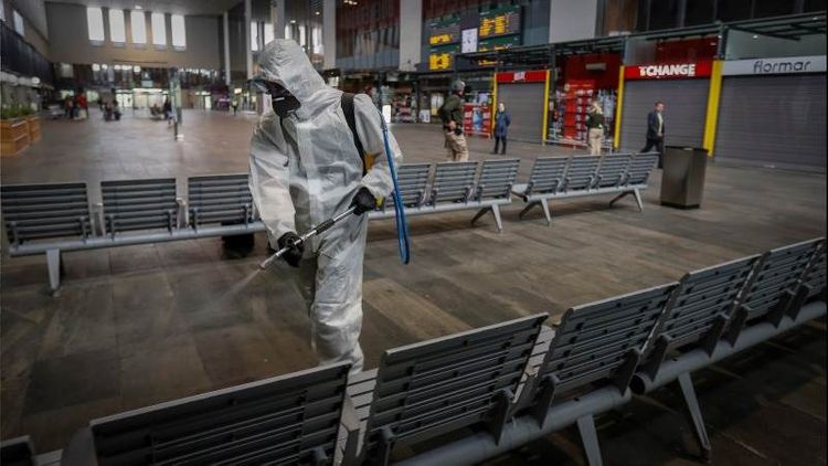 Spain reports 367 coronavirus deaths in past day