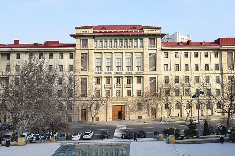  Azerbaijan reveals list of work and service areas which to be resumed after April 27 