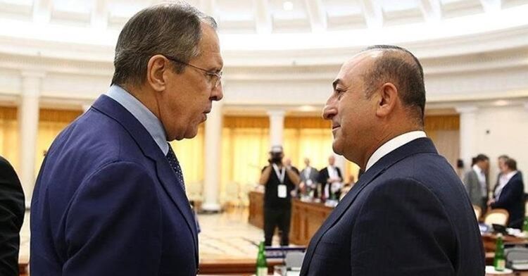 Turkish, Russian FMs hold phone call