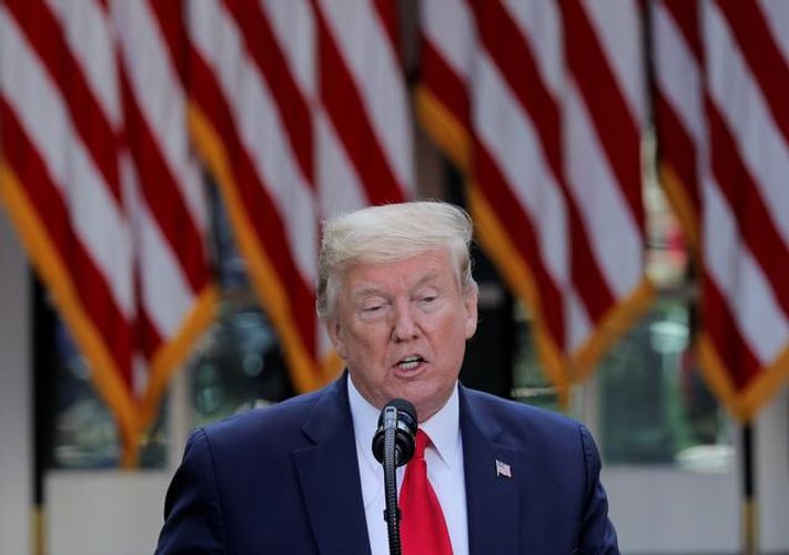Trump hails U.S. coronavirus testing as infections cross a million