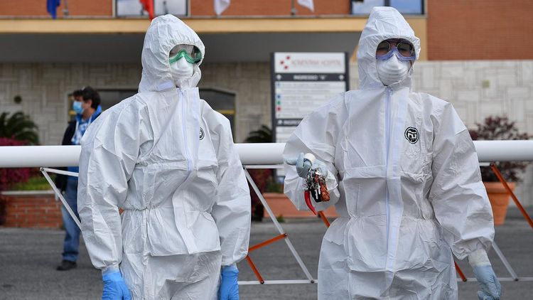 Italy's daily coronavirus death toll falls, new cases stable