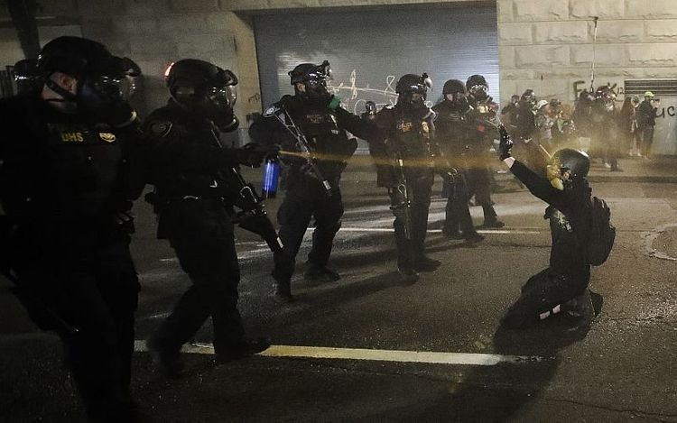 Trump: Portland police to clean up 'anarchists and agitators' 