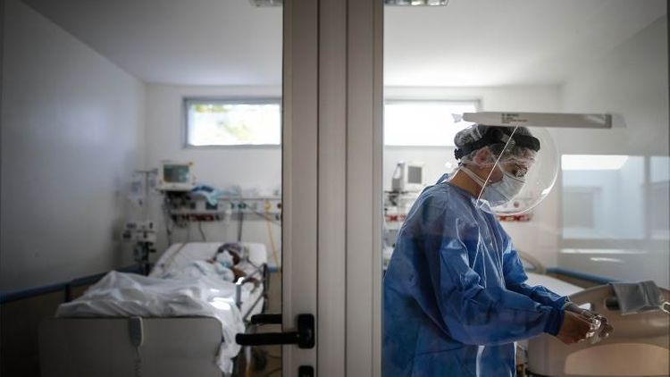 Global COVID-19 cases surpass 18 million
