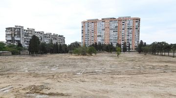 President Ilham Aliyev viewed works to be done in new forest type park in Yasamal district