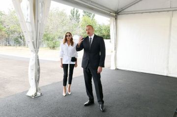 President Ilham Aliyev viewed works to be done in new forest type park in Yasamal district
