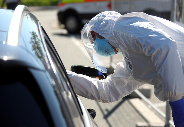 Norway must slow down rises in virus cases now, says PM