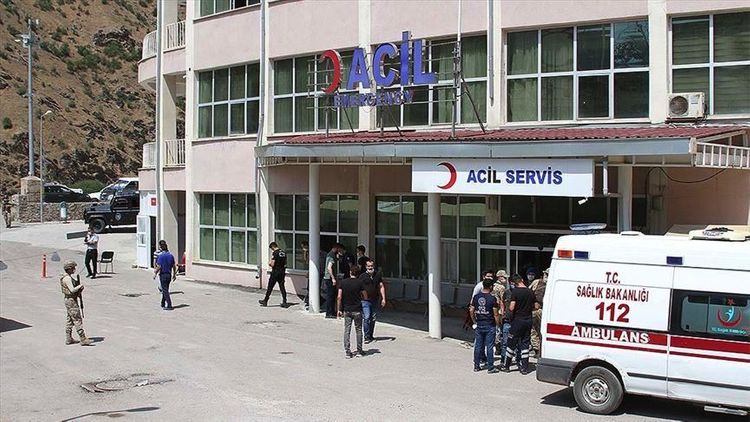 Armored vehicle overturns, 2 police martyred in Turkey