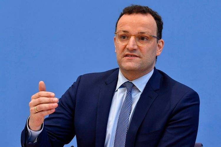 German Health Minister: "The problem is that we know very little about "Sputnik V""