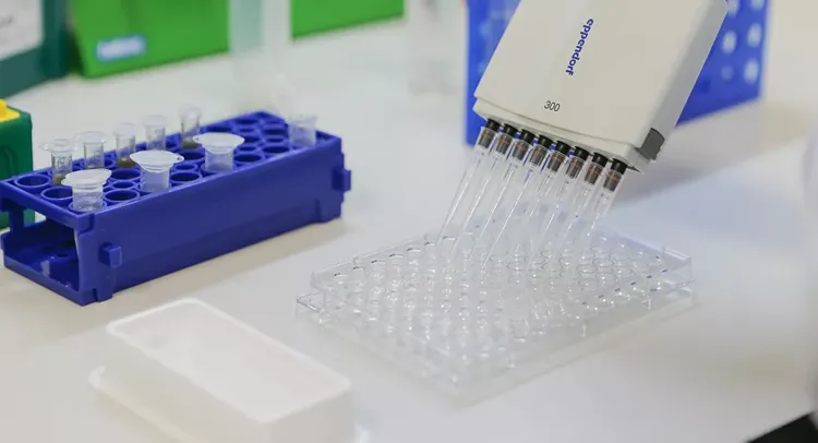 Russian COVID-19 vaccine recommended for people from 18 to 60 years old, Health official says