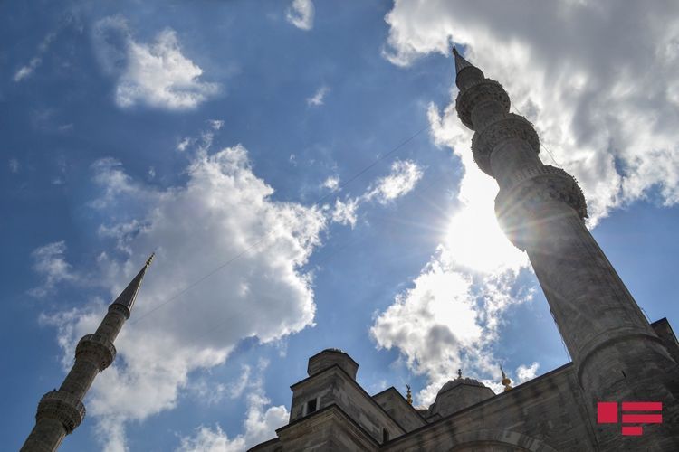 Presidential aide: We request the devout people not to allow for large-scale participation in the upcoming religious ceremonies taking into consideration the epidemiological situation