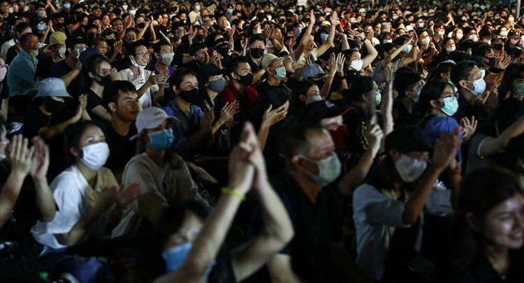 Over 20,000 gather in Bangkok for anti-government rally
