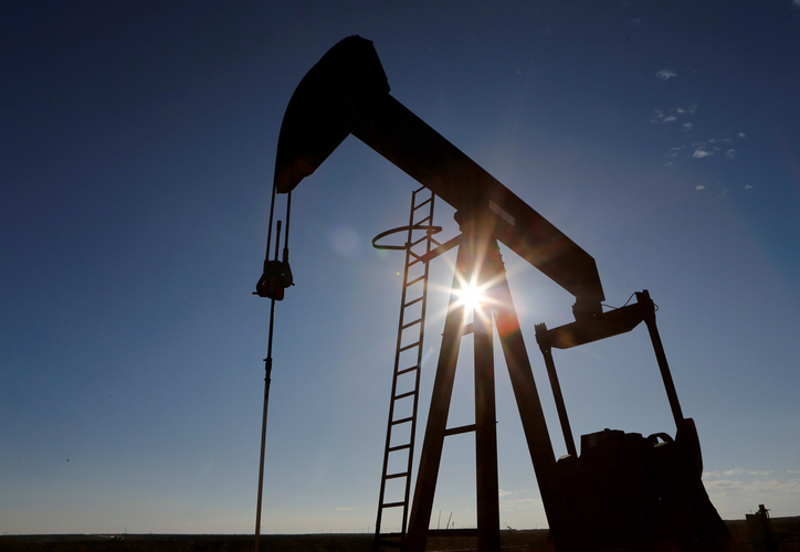 Oil prices advance as China lines up boost in U.S. crude imports