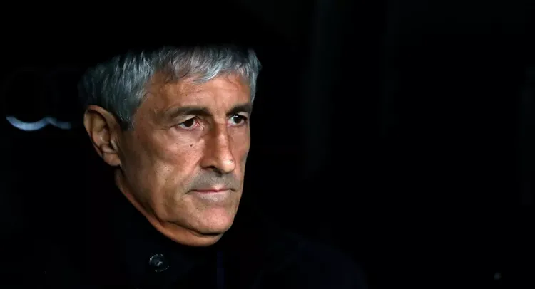 Barcelona fire coach Quique Setien