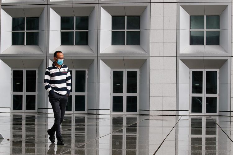 France to make masks compulsory in most workplaces from September 1