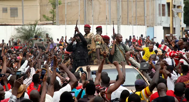 US strongly condemns mutiny in Mali, urges release of detained officials, Pompeo says