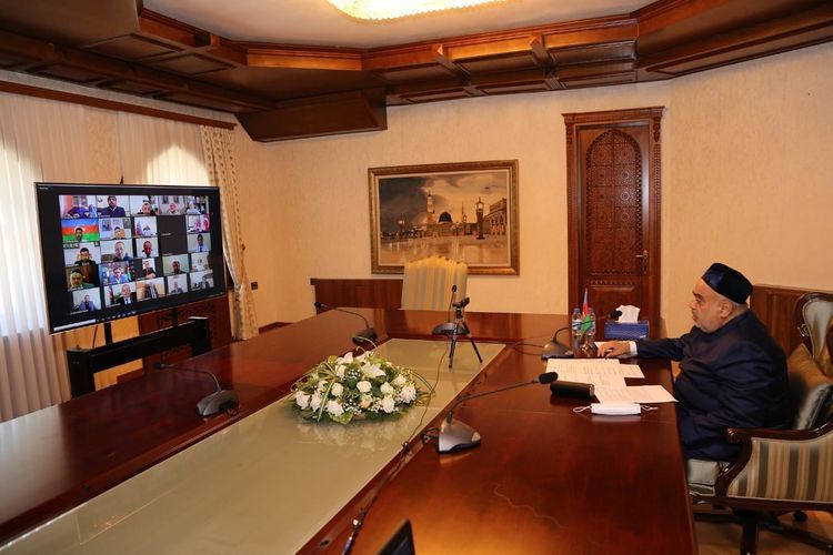 Sheikh ul-Islam Allahshukur Pashazade holds video-conference with religious figures 