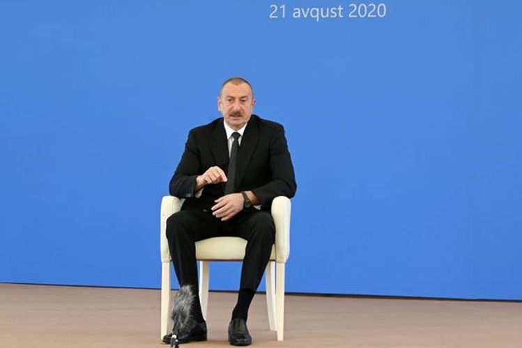 President Ilham Aliyev: "World's biggest energy companies are interested in producing renewable energy in Azerbaijan today"