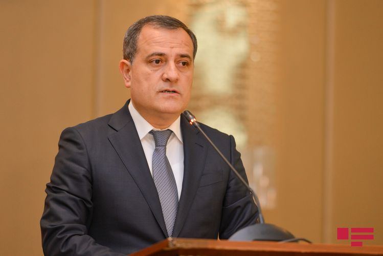 Azerbaijani FM comments on possibility of meeting with Armenian counterpart