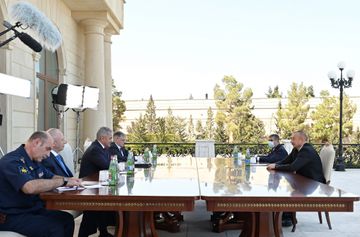 President Ilham Aliyev receives Russian defense minister - UPDATED