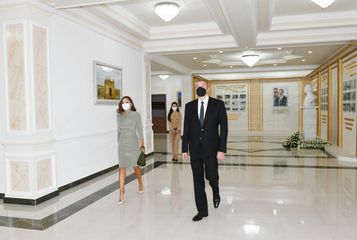  President Ilham Aliyev and first lady Mehriban Aliyeva attended opening of Sattar Bahlulzade Culture House in Surakhani district
