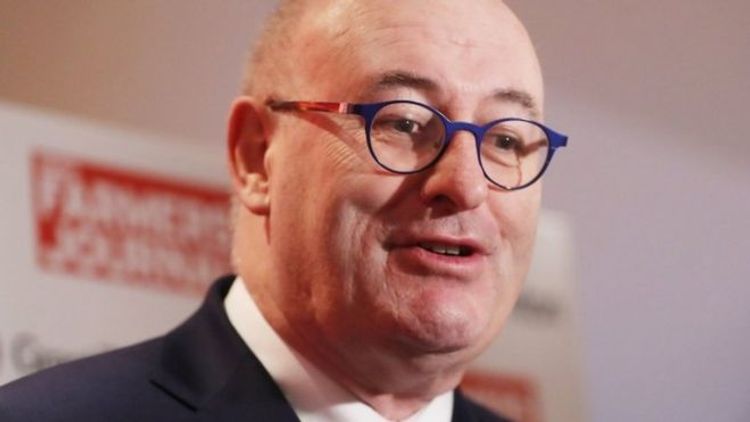 EU trade commissioner Phil Hogan resigns over "Covid breach"