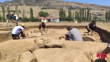 Big pitcher graves aged 2000 found in Azerbaijan’s Yardymly - PHOTO