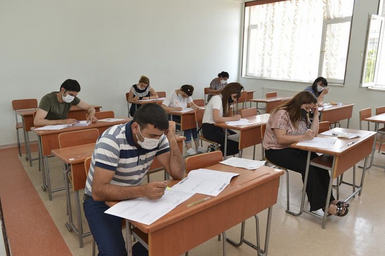 Hikmat Hajiyev: "If infection cases spread widely, decision on suspension of traditional education may also be adopted"