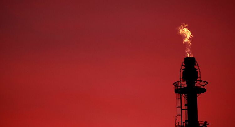 Oil market closes best month since June: Brent up 28%, WTI up 27%