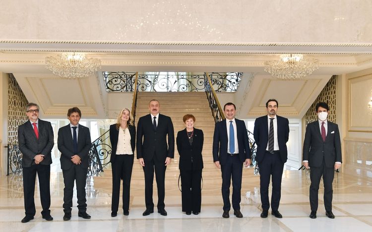 President Ilham Aliyev received delegation led by Vice-President of Italian Chamber of Deputies - UPDATED