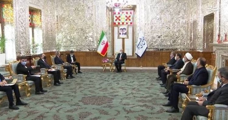 Azerbaijani FM meets with Speaker of Iranian Parliament