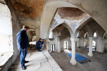 Work begins on project to restore destroyed religious monuments and mosques in liberated areas