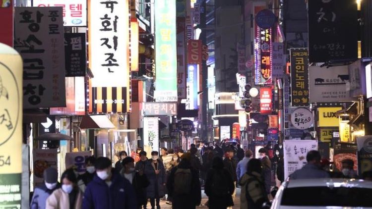 S. Korea considers tighter COVID measures