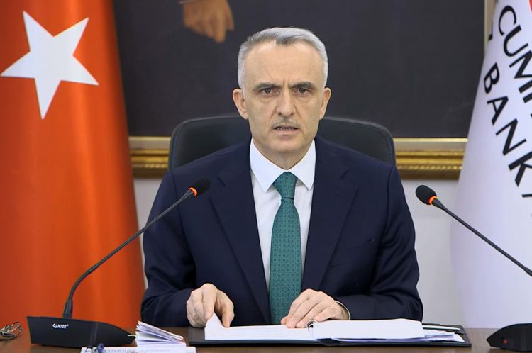 Turkish central bank ready to keep tight policy until lasting fall in inflation