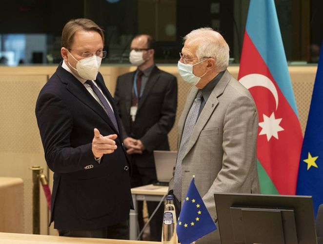 EU Commissioner: We discussed our cooperation with Azerbaijan in energy, trade, investment