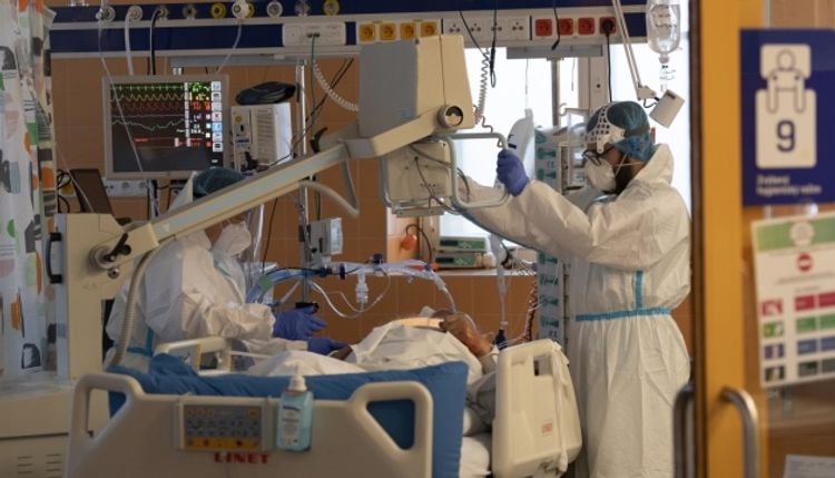 Ukraine reports 11,742 new COVID-19 cases