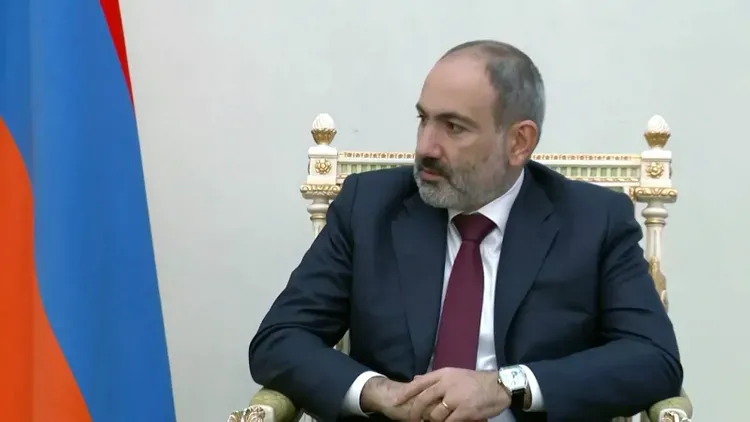 Residents of Armenia's Syunik region try to hinder Pashinyan's trip to the region