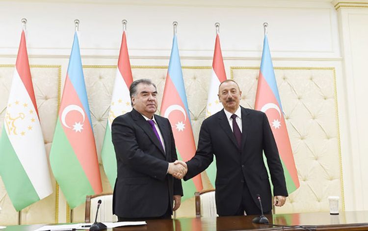Emomali Rahmon congratulates President Ilham Aliyev