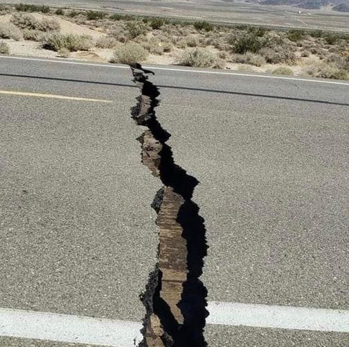 Magnitude 6.3 earthquake strikes south of Philippines