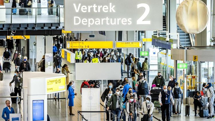 US to impose COVID-19 screening for UK flights over "mutant" coronavirus strain