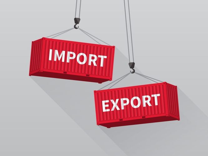 Azerbaijan's foreign trade surplus decreased by 43%