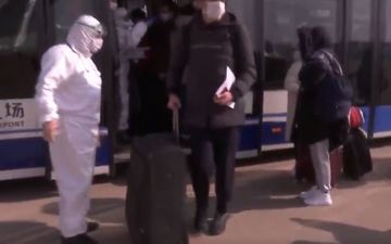 Turkish plane carrying evacuees from China's Wuhan arrives in Ankara - VIDEO