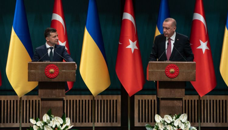 Zelensky meets with Erdogan