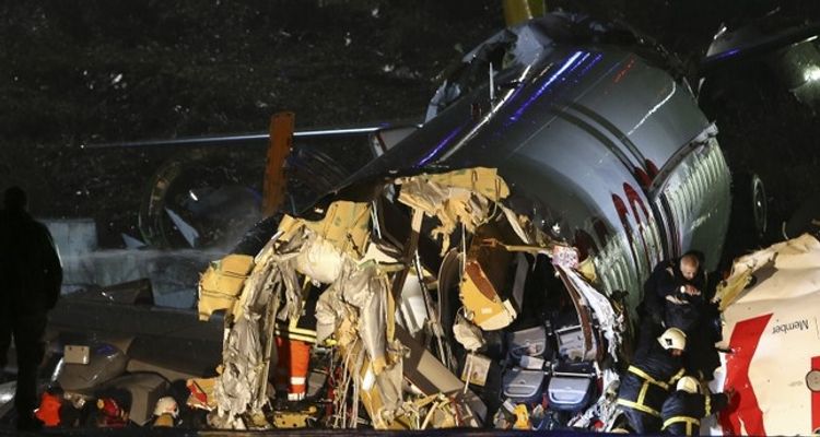 Three killed, 179 injured as plane catches fire after veering off runway at Istanbul's Sabiha Gokcen Airport - PHOTO - VIDEO - UPDATED-4