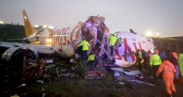 Three killed, 179 injured as plane catches fire after veering off runway at Istanbul's Sabiha Gokcen Airport - PHOTO - VIDEO - UPDATED-4