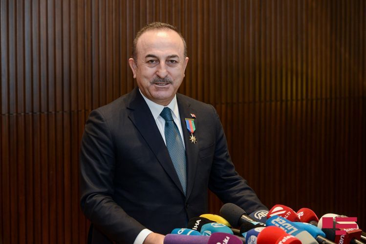 Turkish Foreign Minister: “We should work with Russia”