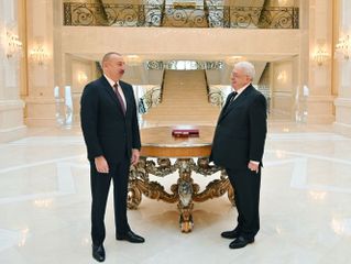 President Ilham Aliyev presented "Sharaf" Order to Mikhail Gusman - UPDATED