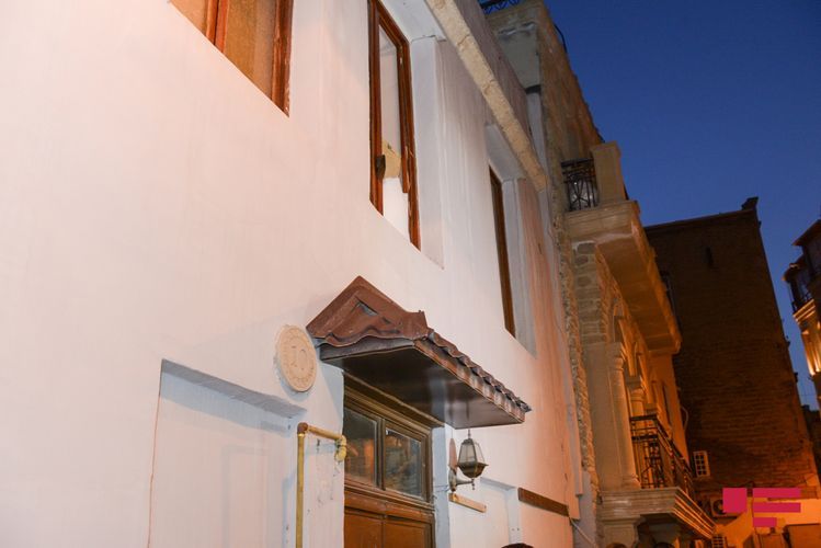 Explosion hits residential building in Baku, some injured  - PHOTO - UPDATED