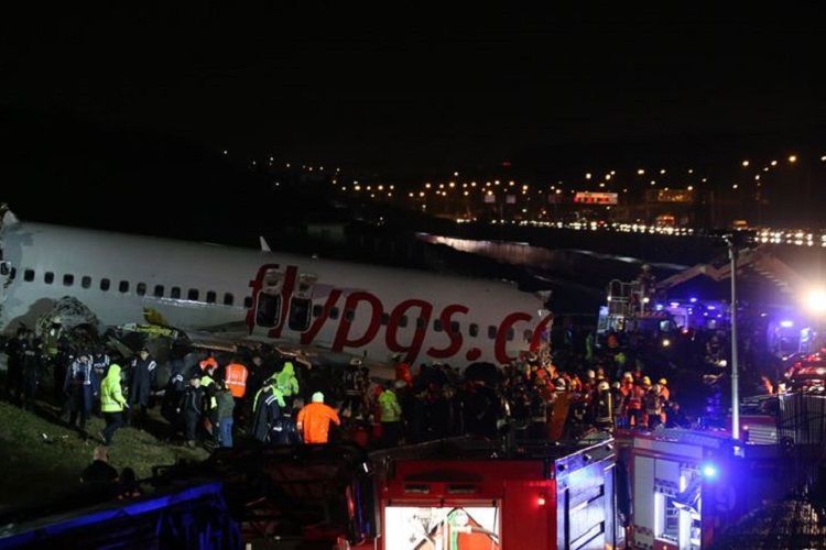 Plane crash in Istanbul to be investigated by US specialists too
